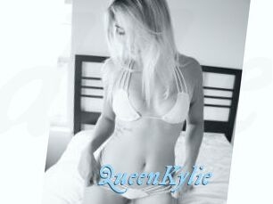 QueenKylie DeriheruI