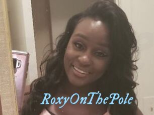 RoxyOnThePole