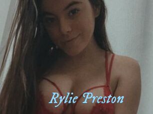 Rylie_Preston