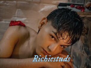 Richiestuds