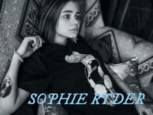 SOPHIE_RYDER