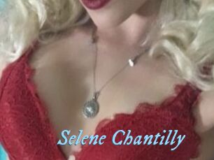 Selene_Chantilly