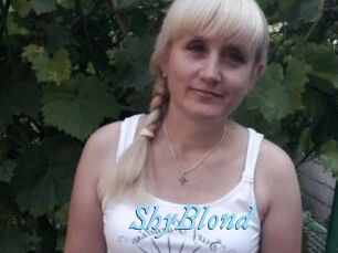 ShyBlond