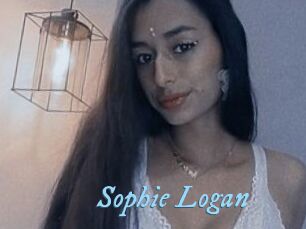 Sophie_Logan