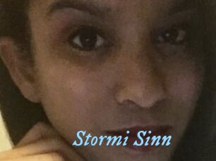 Stormi_Sinn