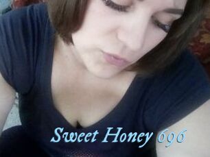 Sweet_Honey_696