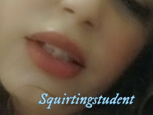 Squirtingstudent