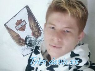 Tyler_davis_xx