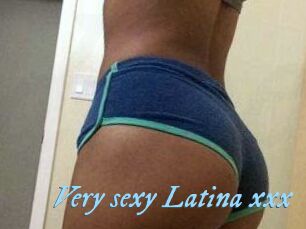 Very_sexy_Latina_xxx