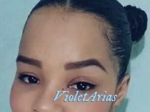 Violet_Arias