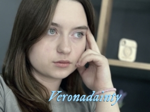 Veronadainty