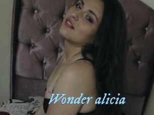 Wonder_alicia