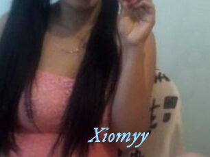 Xiomyy_